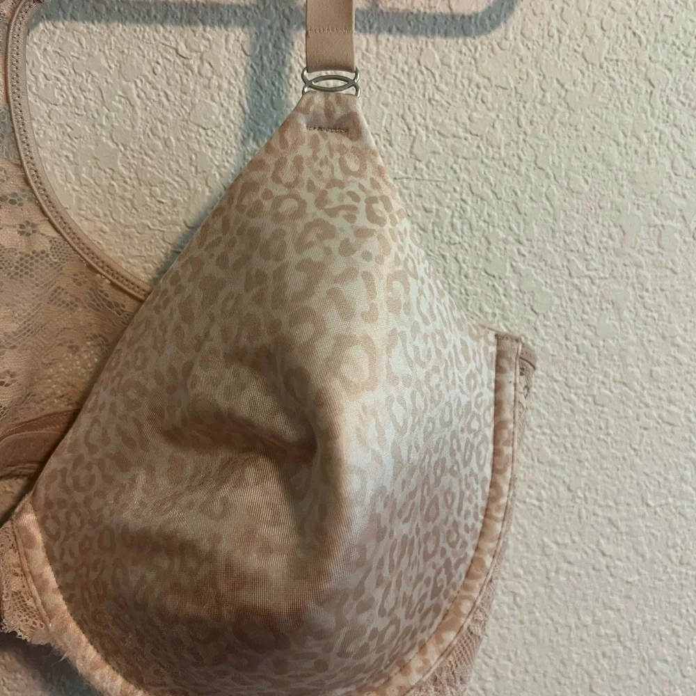Maidenform beige leopard